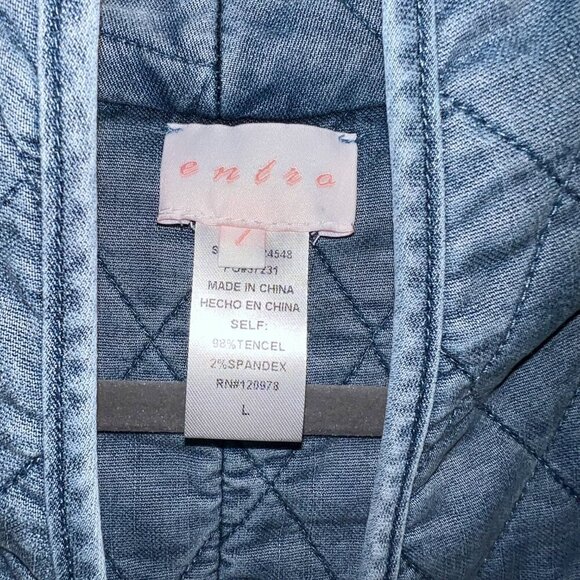 Entro Women's Denim Quilted Vest Size L - Picture 6 of 8